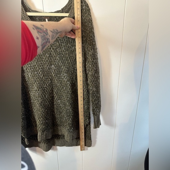 Free People Olive Green Jeepster Honeycomb Wool Sweater Women’s Size Medium - Picture 9 of 12